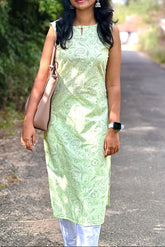 Light green cotton sleeveless kurti