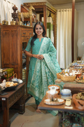 Mayuri jamdhani weave 3 piece suit