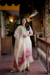 Ivory Rosette 3 Piece Suit