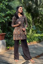 Short Kurti