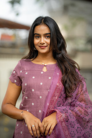 Dusty Petals linen 3 Piece Set