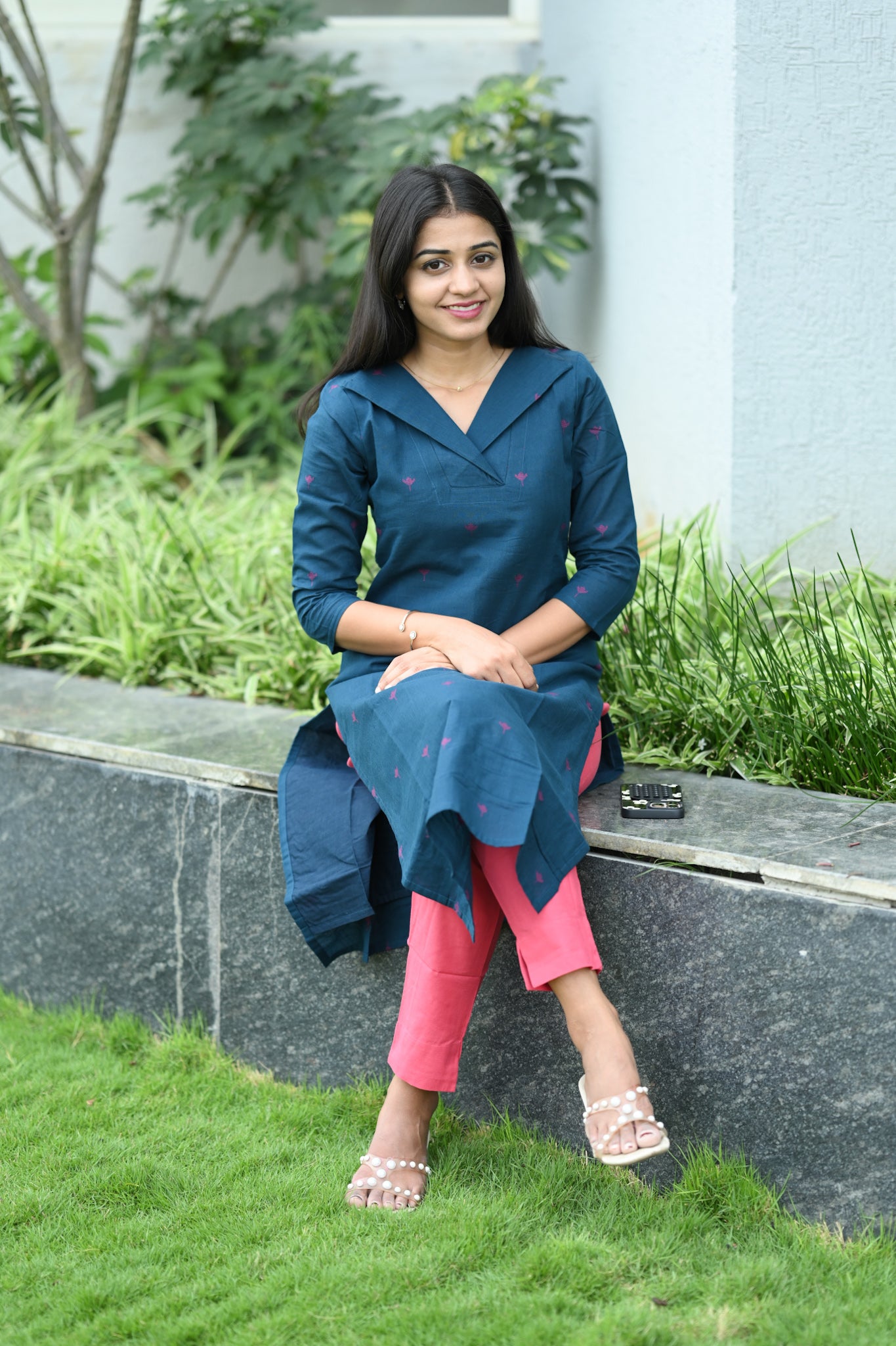 Navy Rose kurtaset