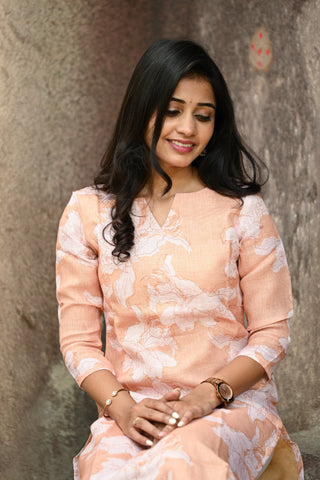 Apricot Aura Kurti