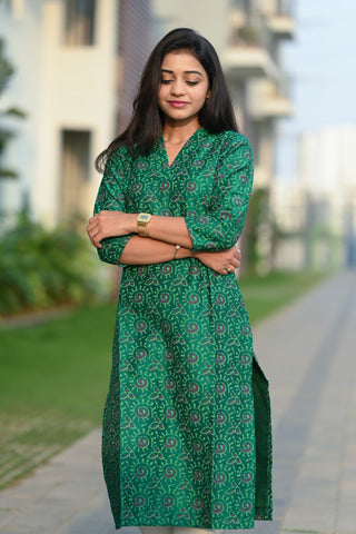 Classic Emerald kurti