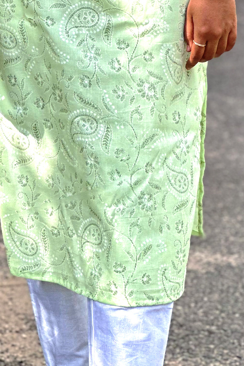 Light green cotton sleeveless kurti