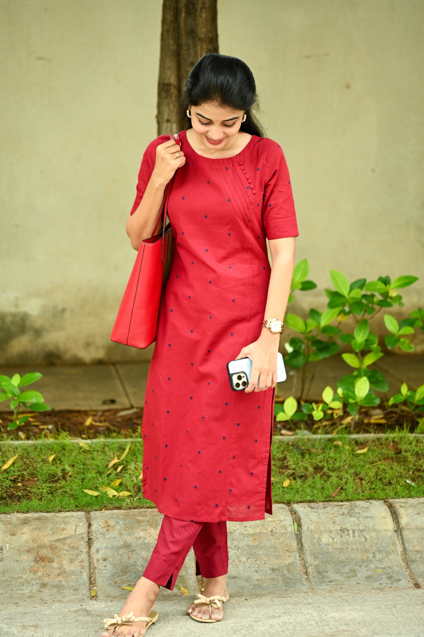Red Handloom kurtaset