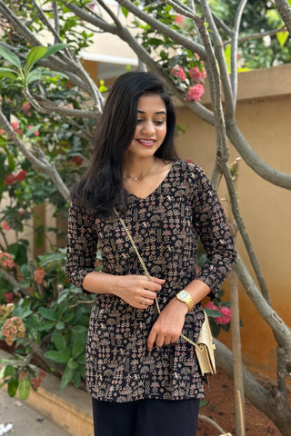 Black Short Kurti