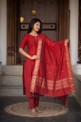 Scarlet Charm Rawsilk 3 pc suit