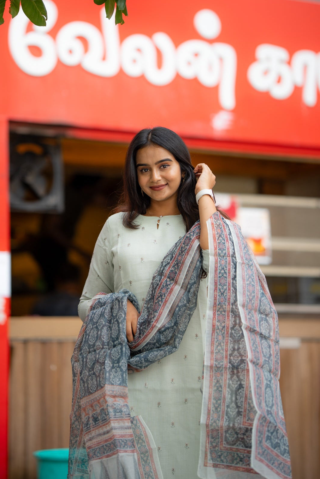 Dewdrop Charm linen 3 piece suit