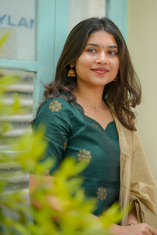 Raaga 3 piece Suit