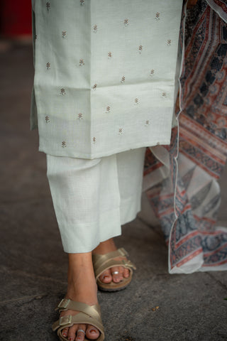 Dewdrop Charm linen 3 piece suit