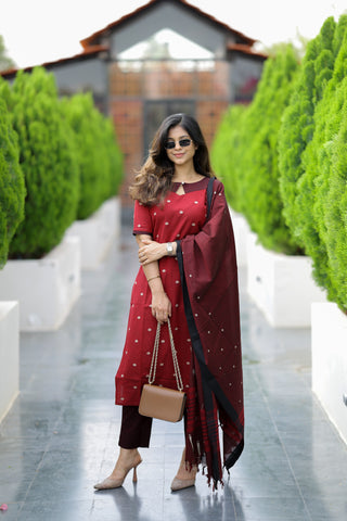 Crimson Noir Bloom 3 piece Suit