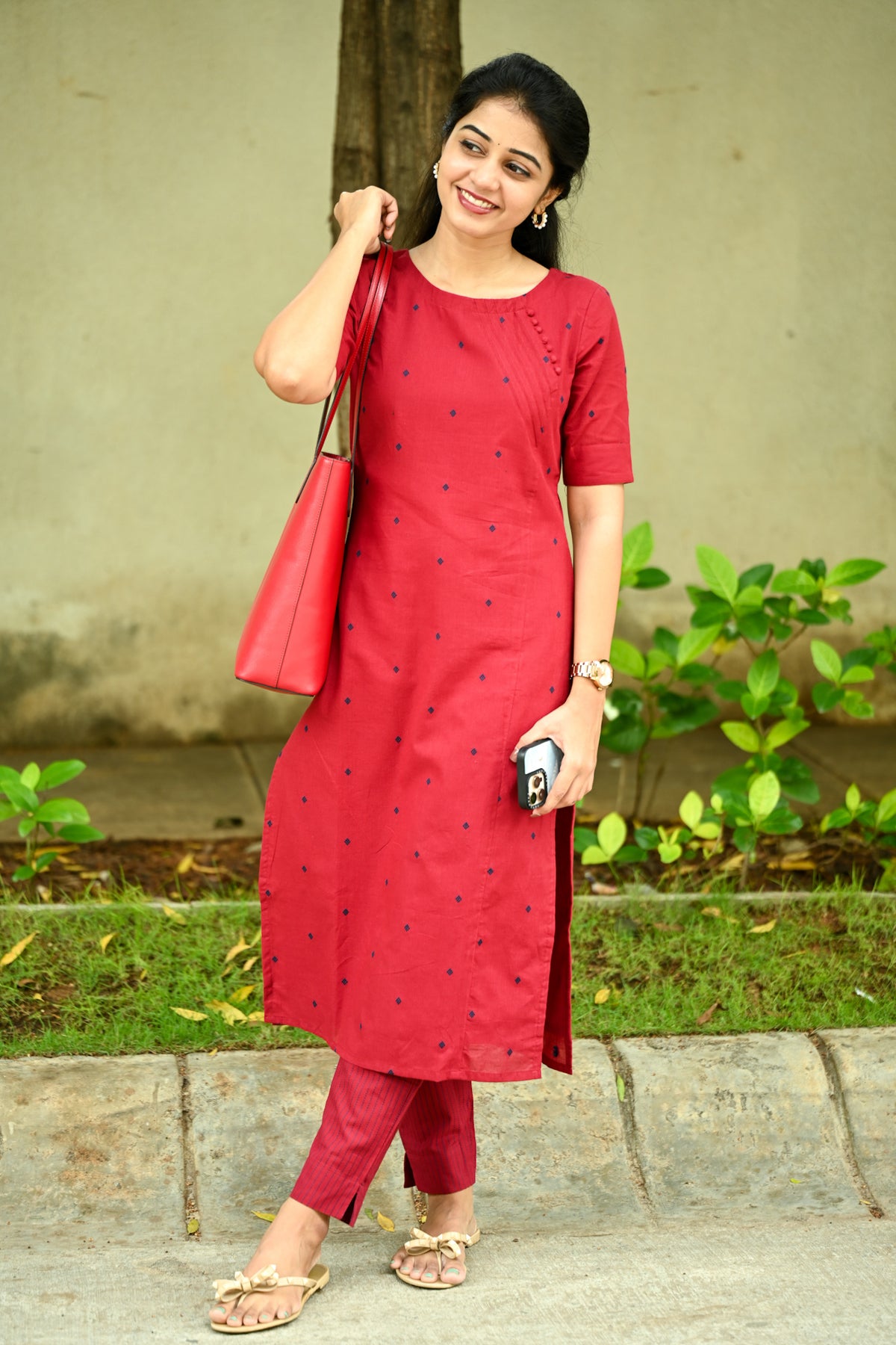 Red Handloom kurtaset