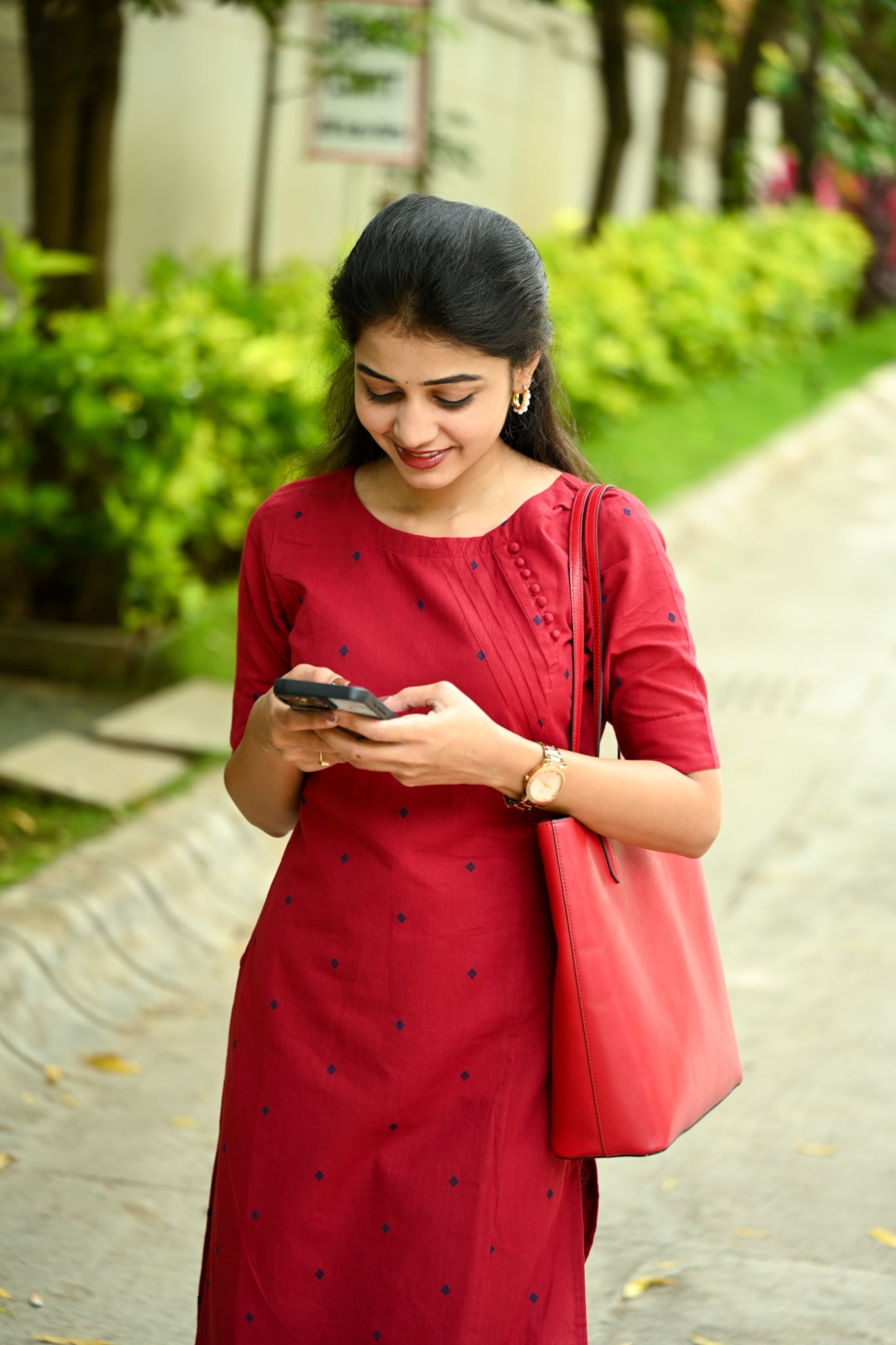 Red Handloom kurtaset