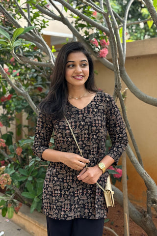 Black Short Kurti
