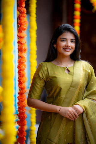 Vintage Mehandi Rawsilk Suit Set