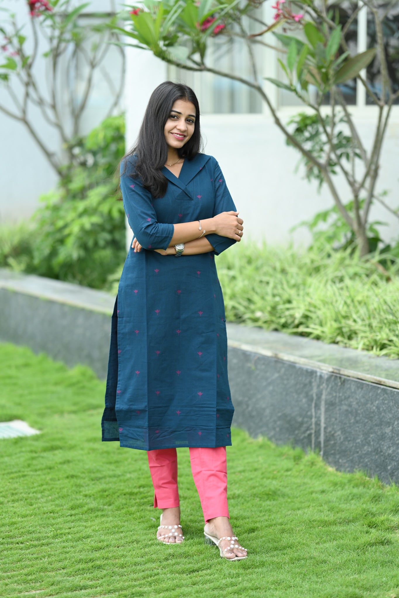 Navy Rose kurtaset