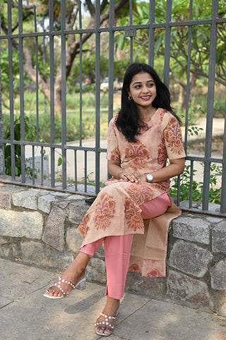 Rosella Bloom Kurtaset