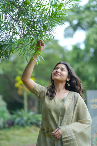 Shimmer Linen 3 piece suit