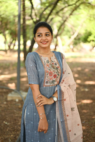 Misty Meadow Linen Kurti and Dupatta