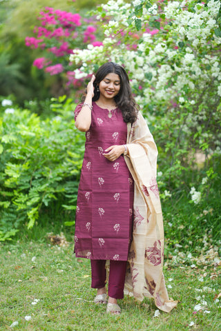 Meha kurti and dupatta