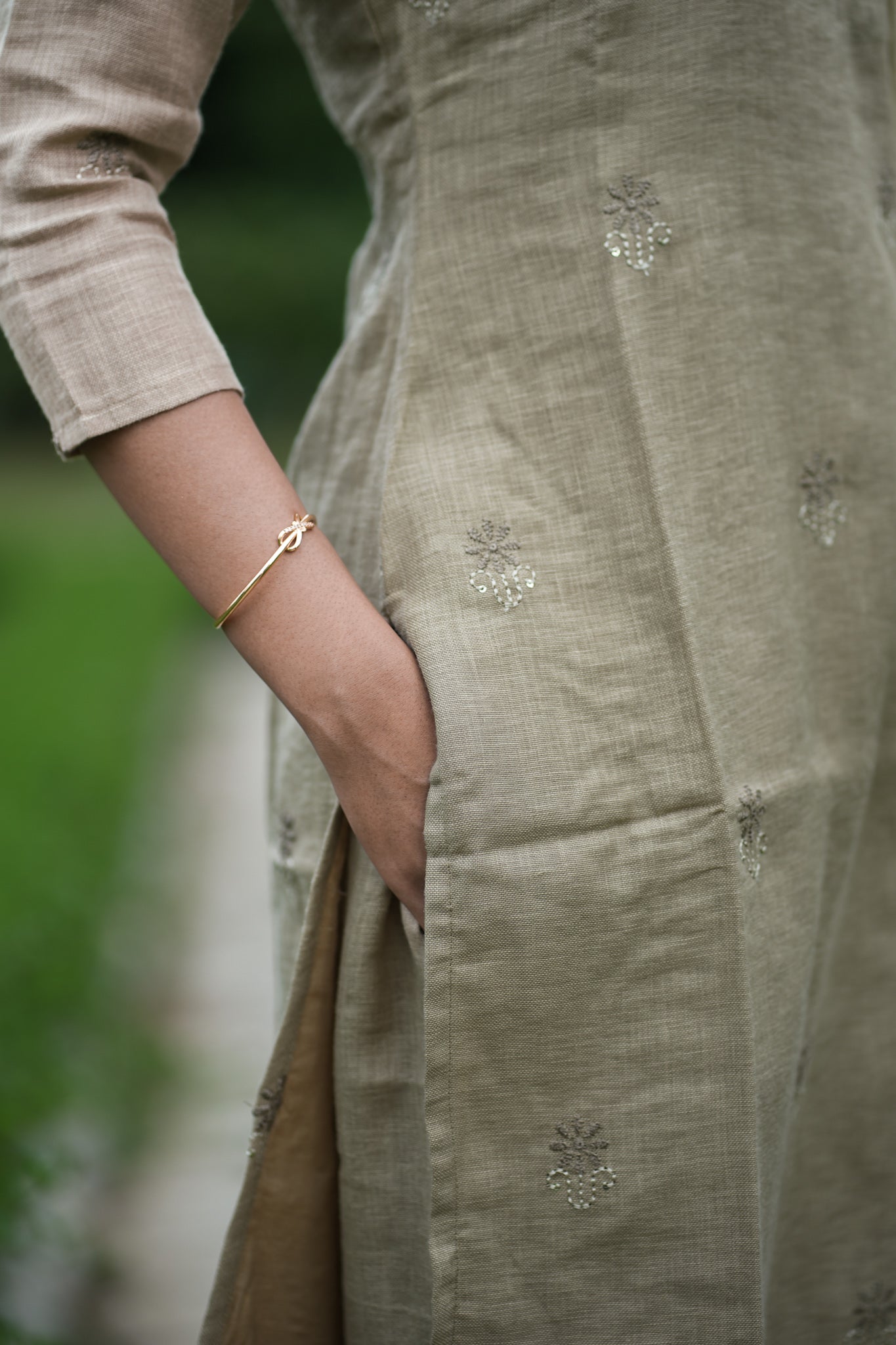 Charvi linen 3 piece suit