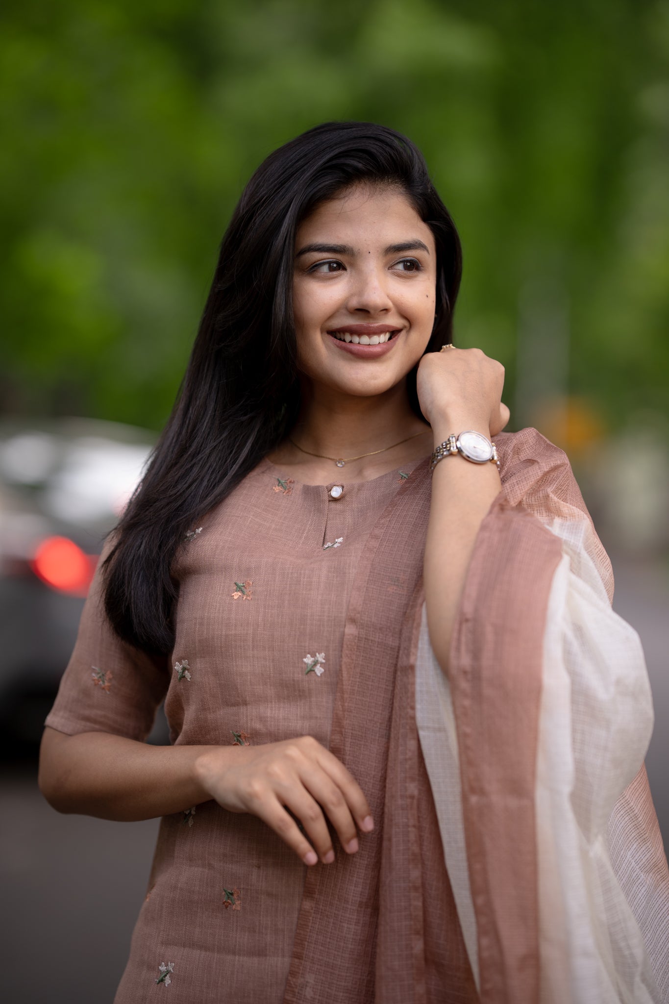 Almond Blush Linen 3 piece suit