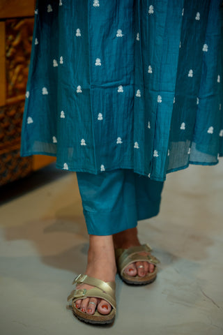 Peacock Haze A-Line Kurtaset