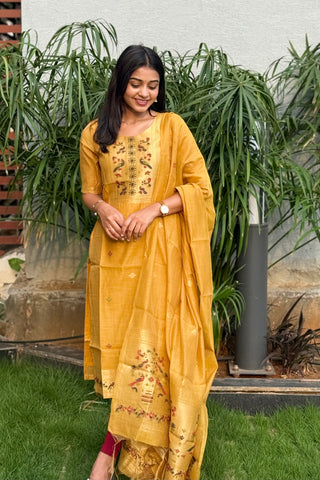 Amber Elegance Kurti and dupatta