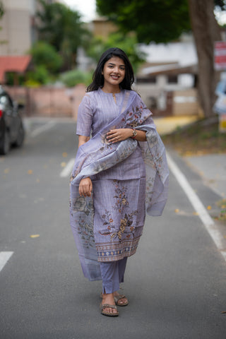 Dreamy Flora Semi Tussar 3 Piece Suit