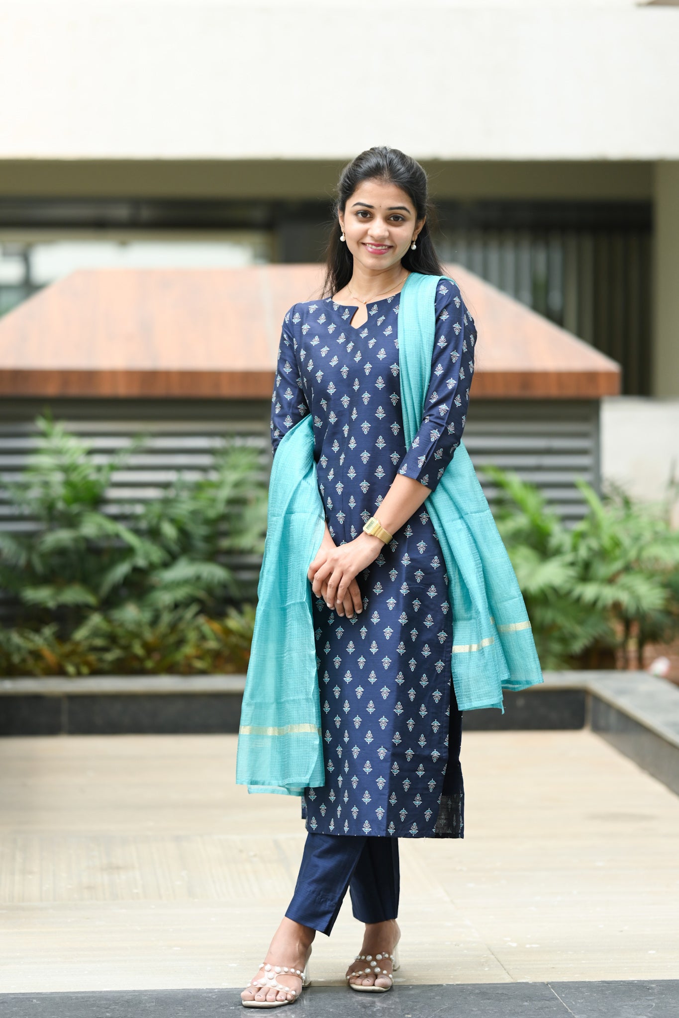 Sapphire Charm 3 Piece Suit