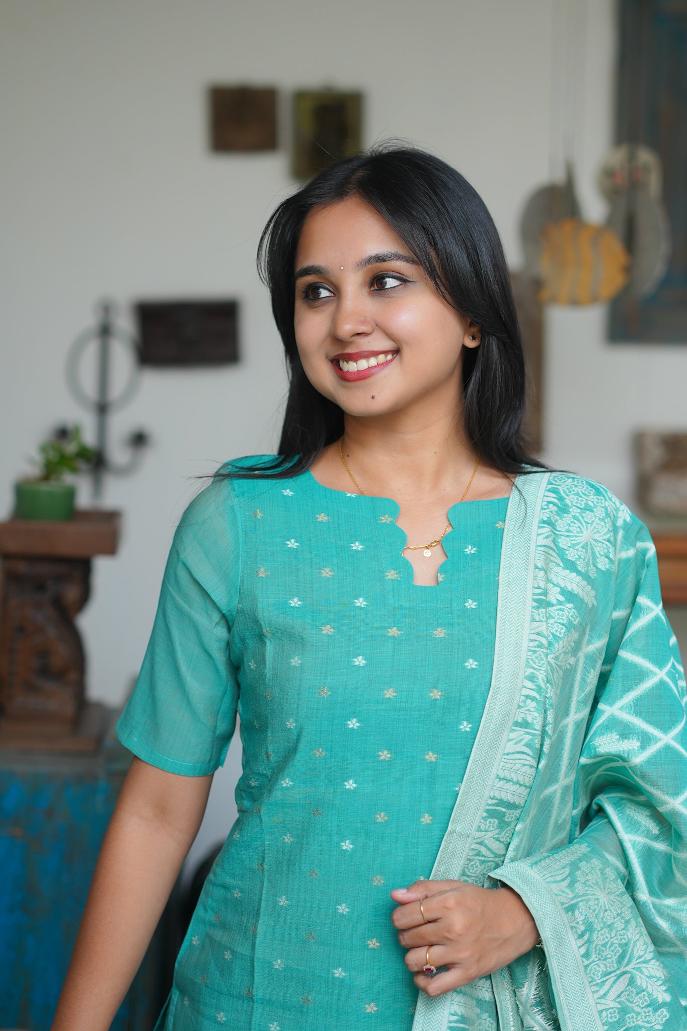 Mayuri jamdhani weave 3 piece suit
