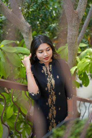Signature Black Kurta set