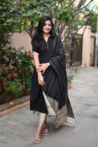 Blackberry threads 3 piece suit