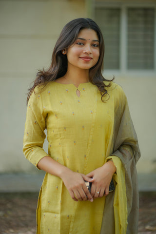 Sunlit Serenity 3 piece suit (PREORDER)