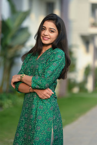 Classic Emerald kurti