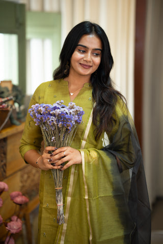 Autumn Mustard linen 3 piece suit