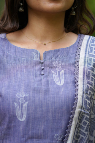 Neeli kurti and dupatta