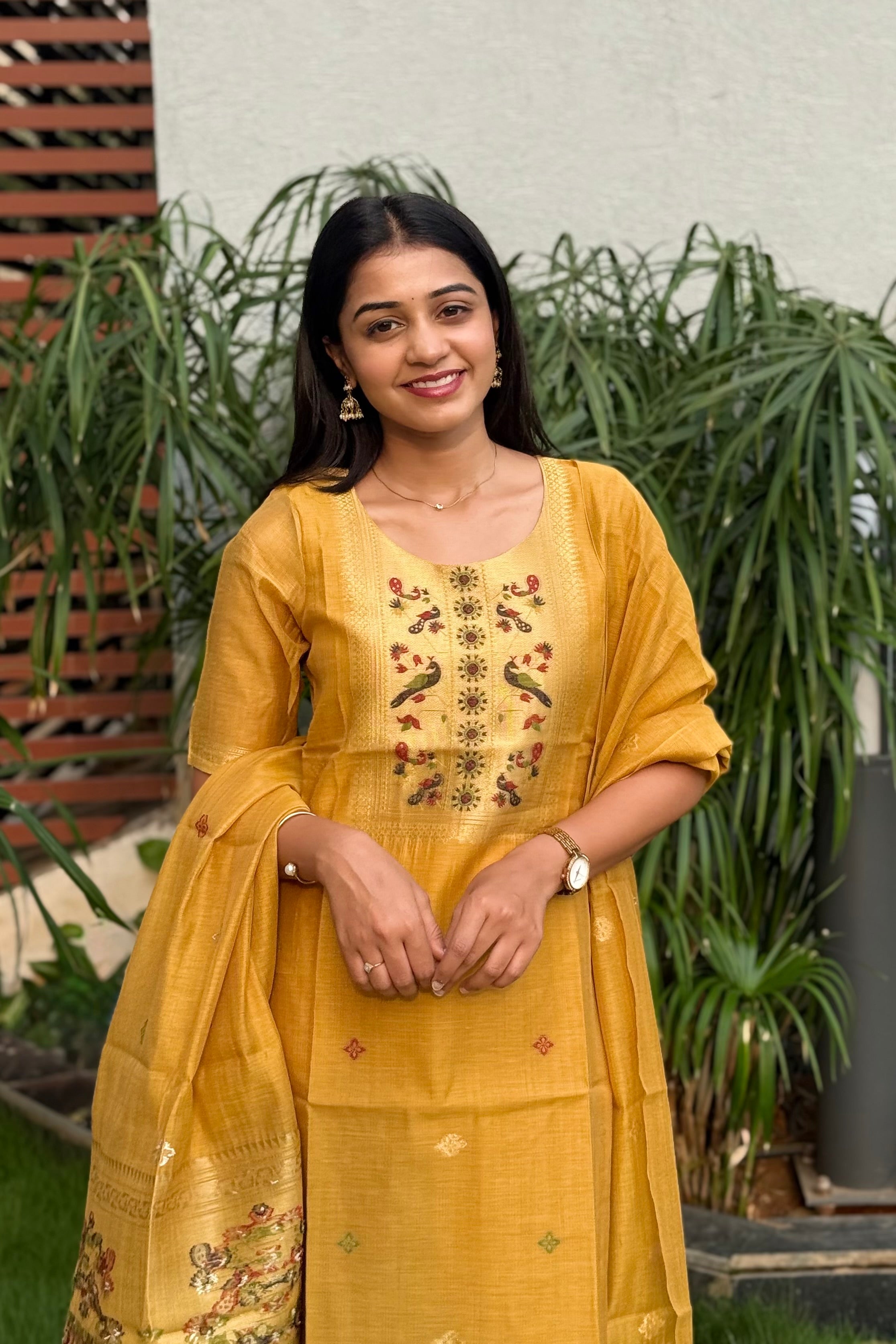 Amber Elegance Kurti and dupatta