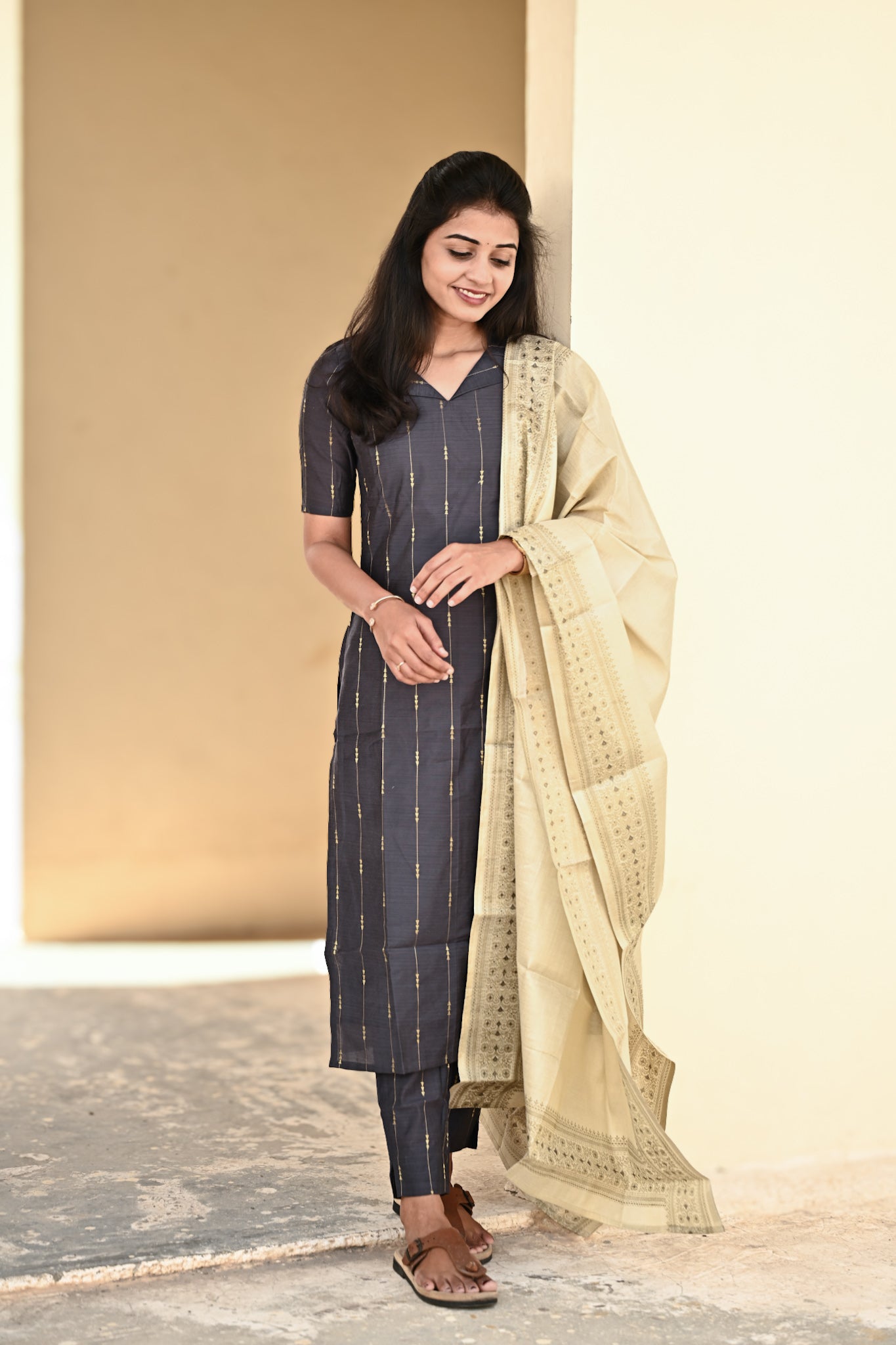 Thooriga 3 piece suit