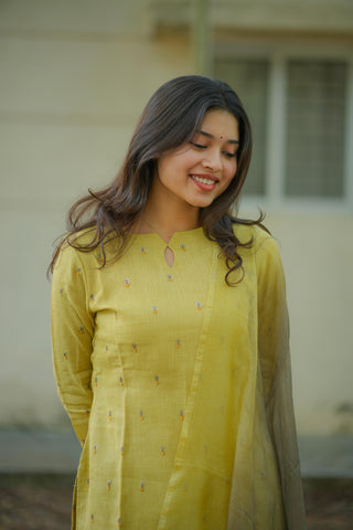 Sunlit Serenity 3 piece suit (PREORDER)