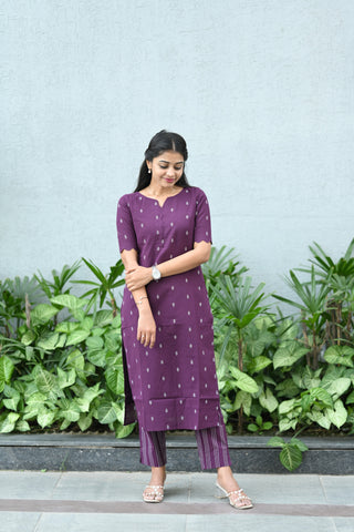Mulberry Moon kurtaset