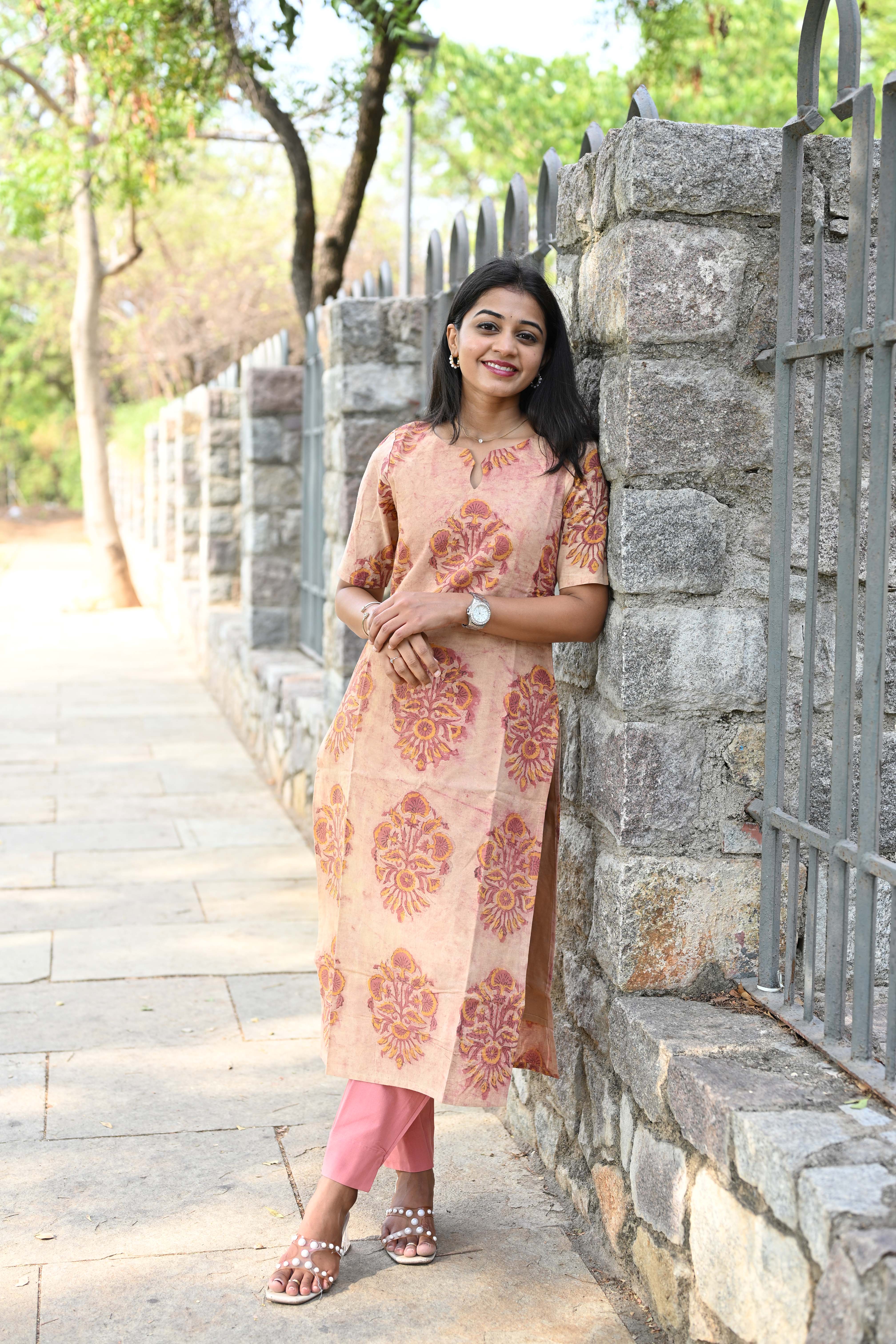 Rosella Bloom Kurtaset