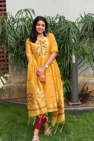 Amber Elegance Kurti and dupatta