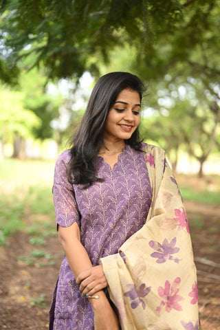 Wild Lavender Kurti and dupatta