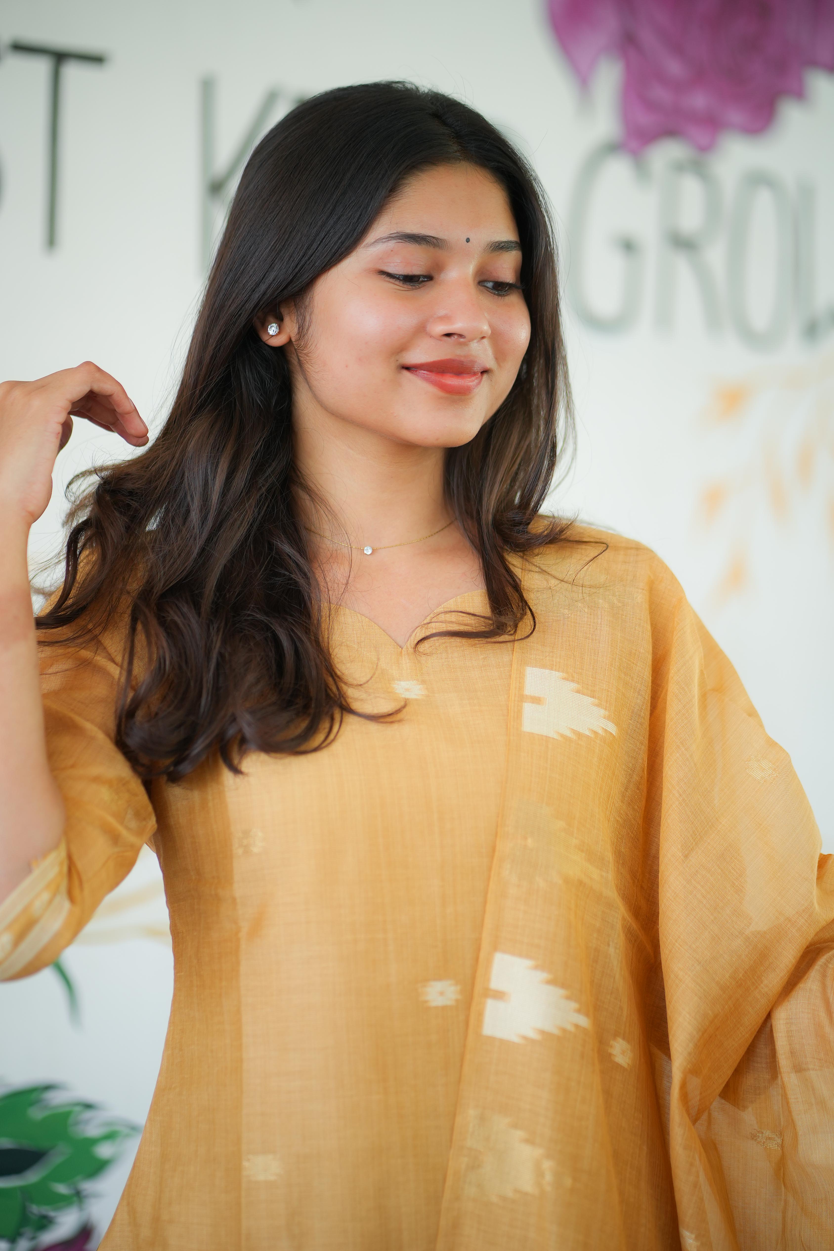 Marigold charm 3 piece suit