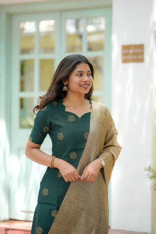 Raaga 3 piece Suit