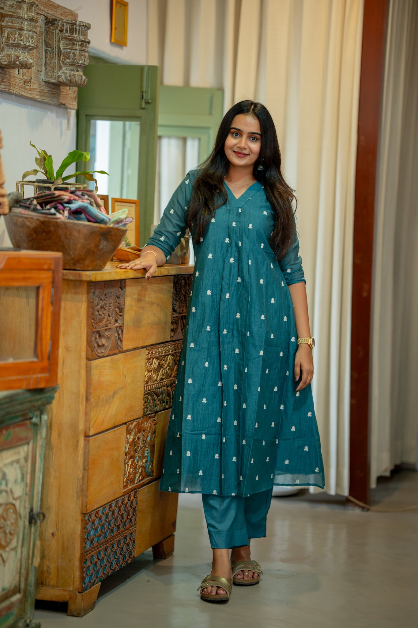 Peacock Haze A-Line Kurtaset