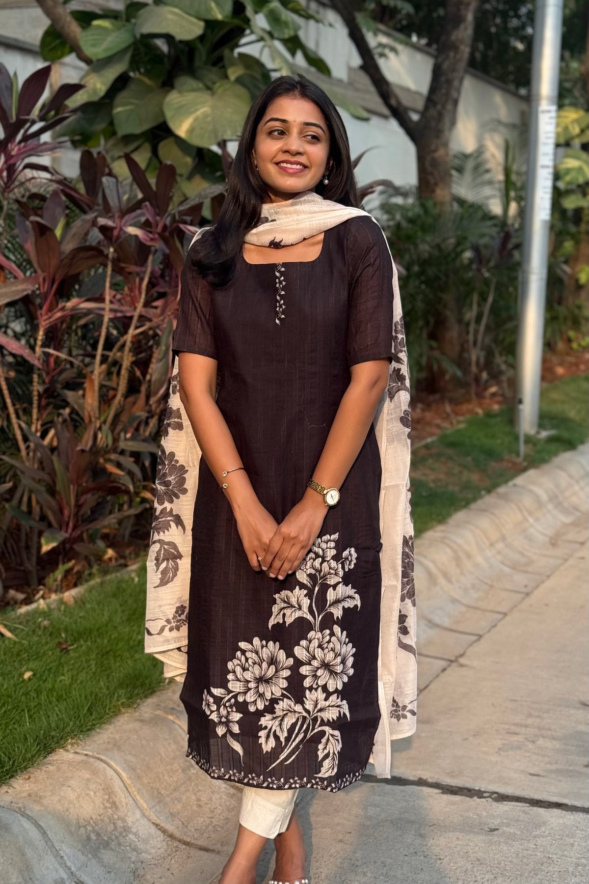 Black Luna kurti and dupatta