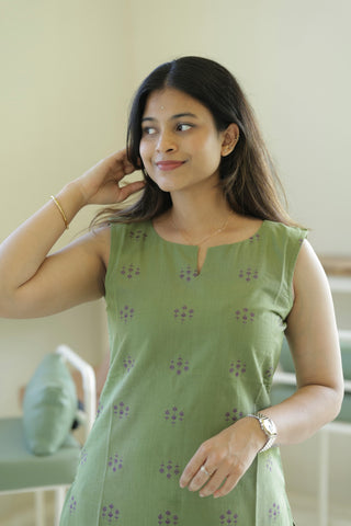 Soft Sage Set ( short sleeve provided)